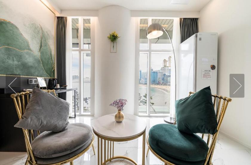 De Homme Hotel