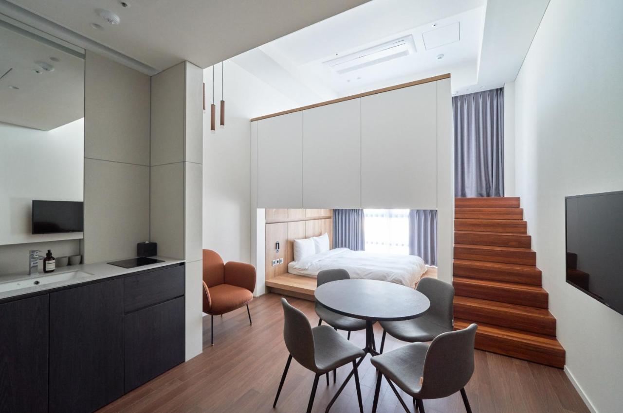 Space And Mood Hotel *