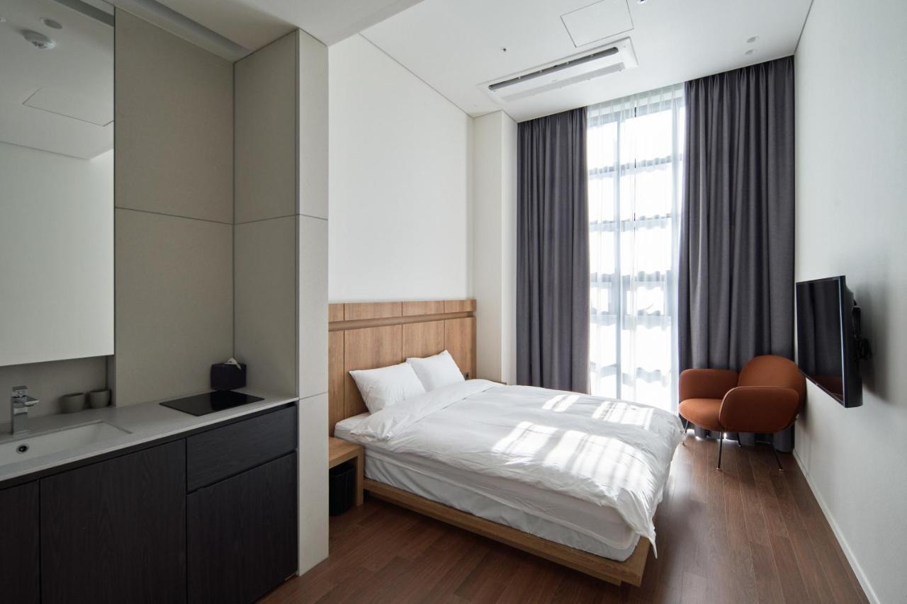 Space And Mood Hotel *