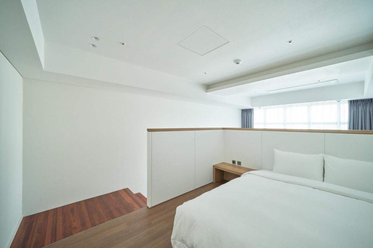 Space And Mood Hotel *
