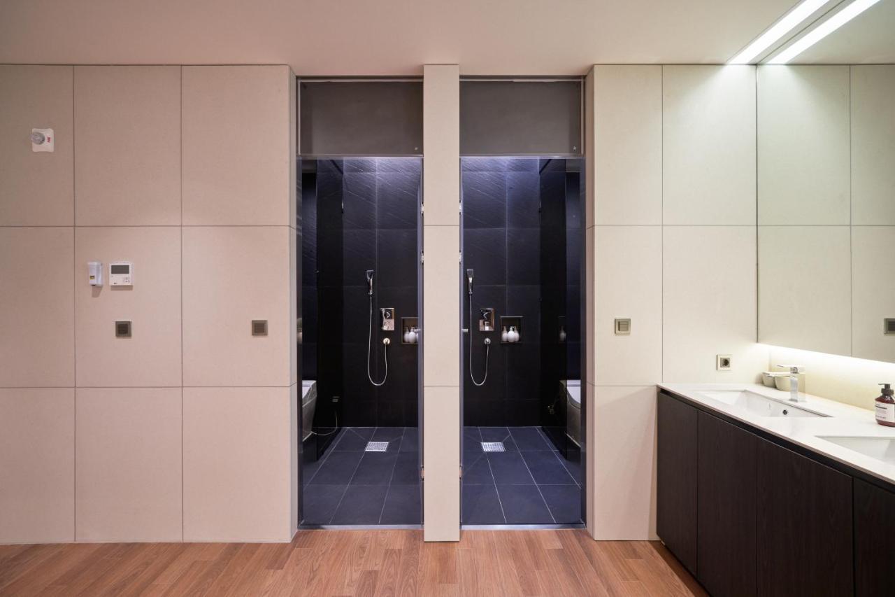 Hotel Space And Mood *