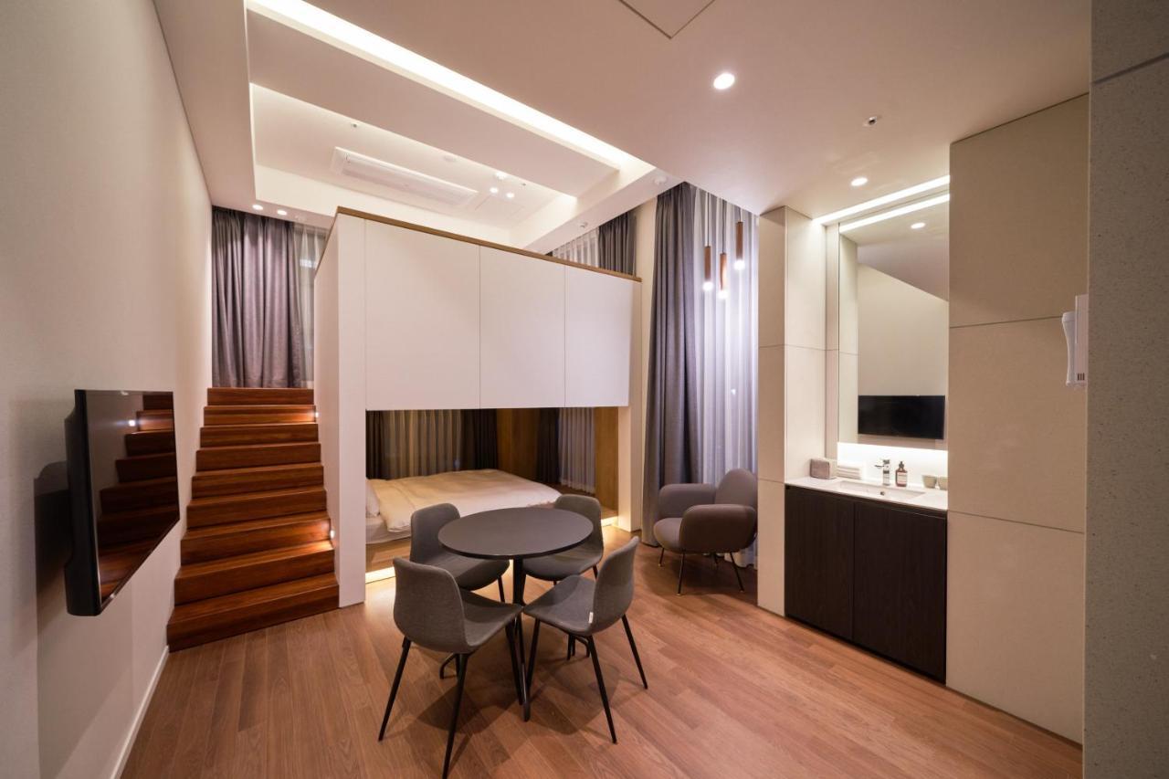 Space And Mood Hotel