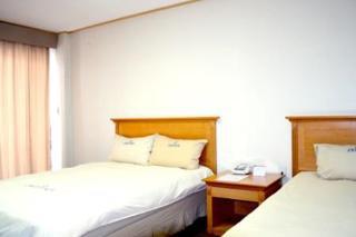 Youth Arpina Hotel