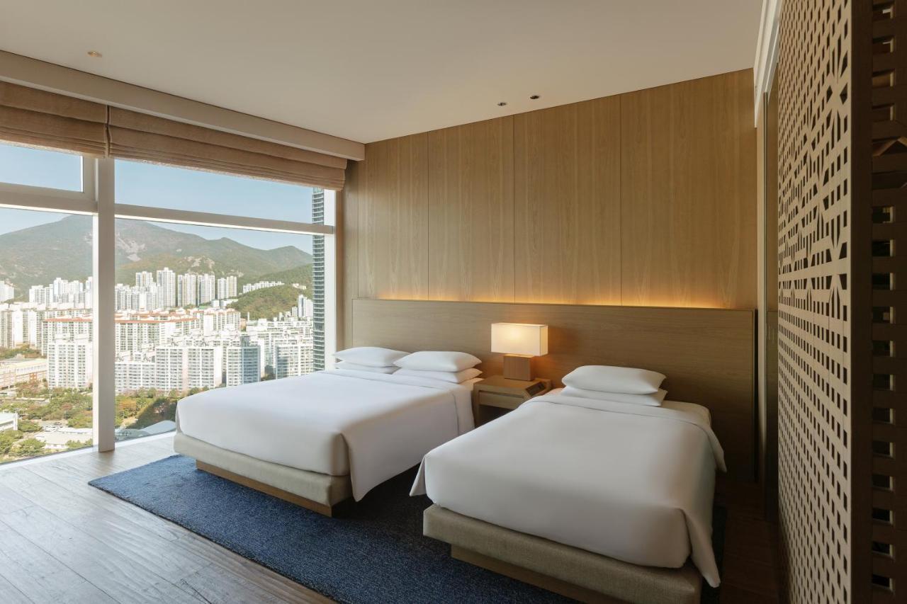 Park Hyatt Hotel 5*