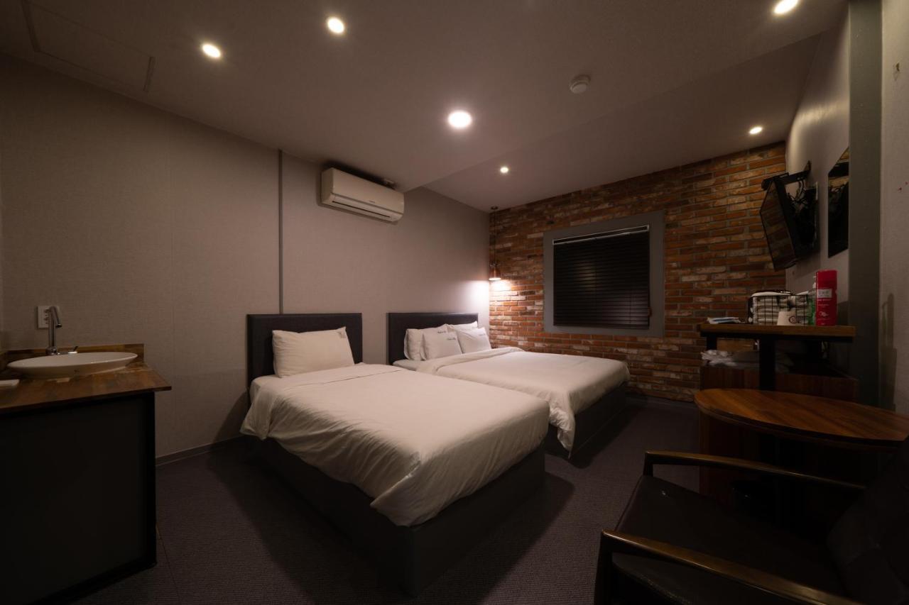 No25 Yeonsan 3* Busan