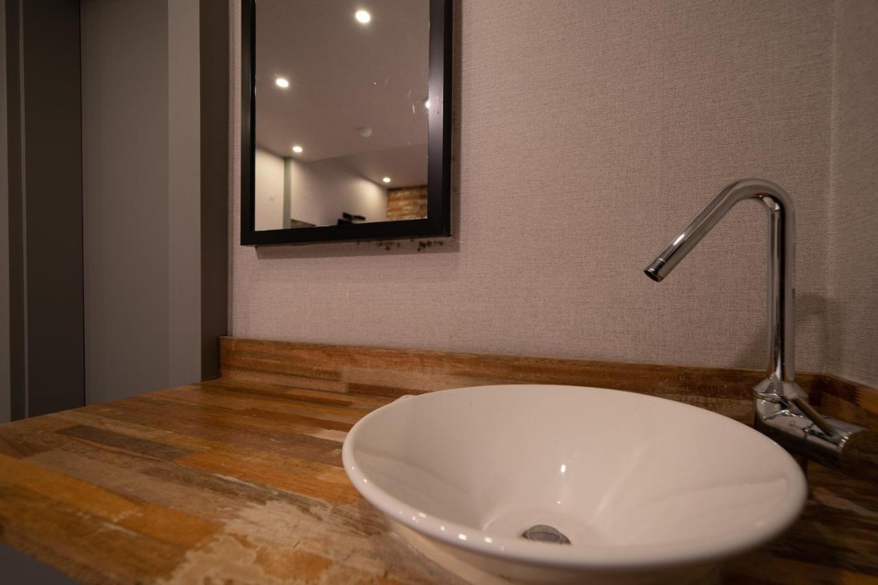 No25 Yeonsan Hotel Busan