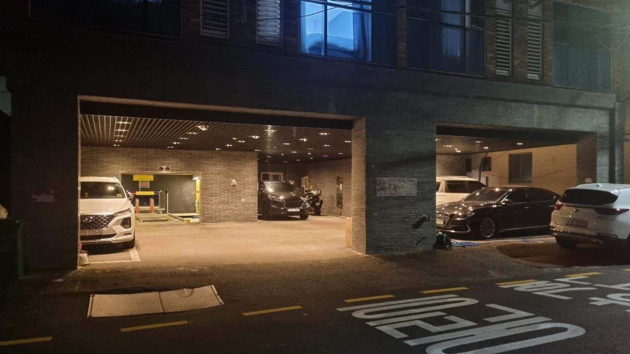 Pangsapuri Dusil Subway Station One-bedroom