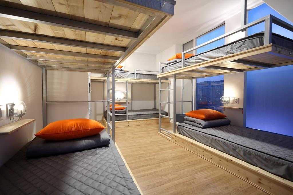 Hostel First *