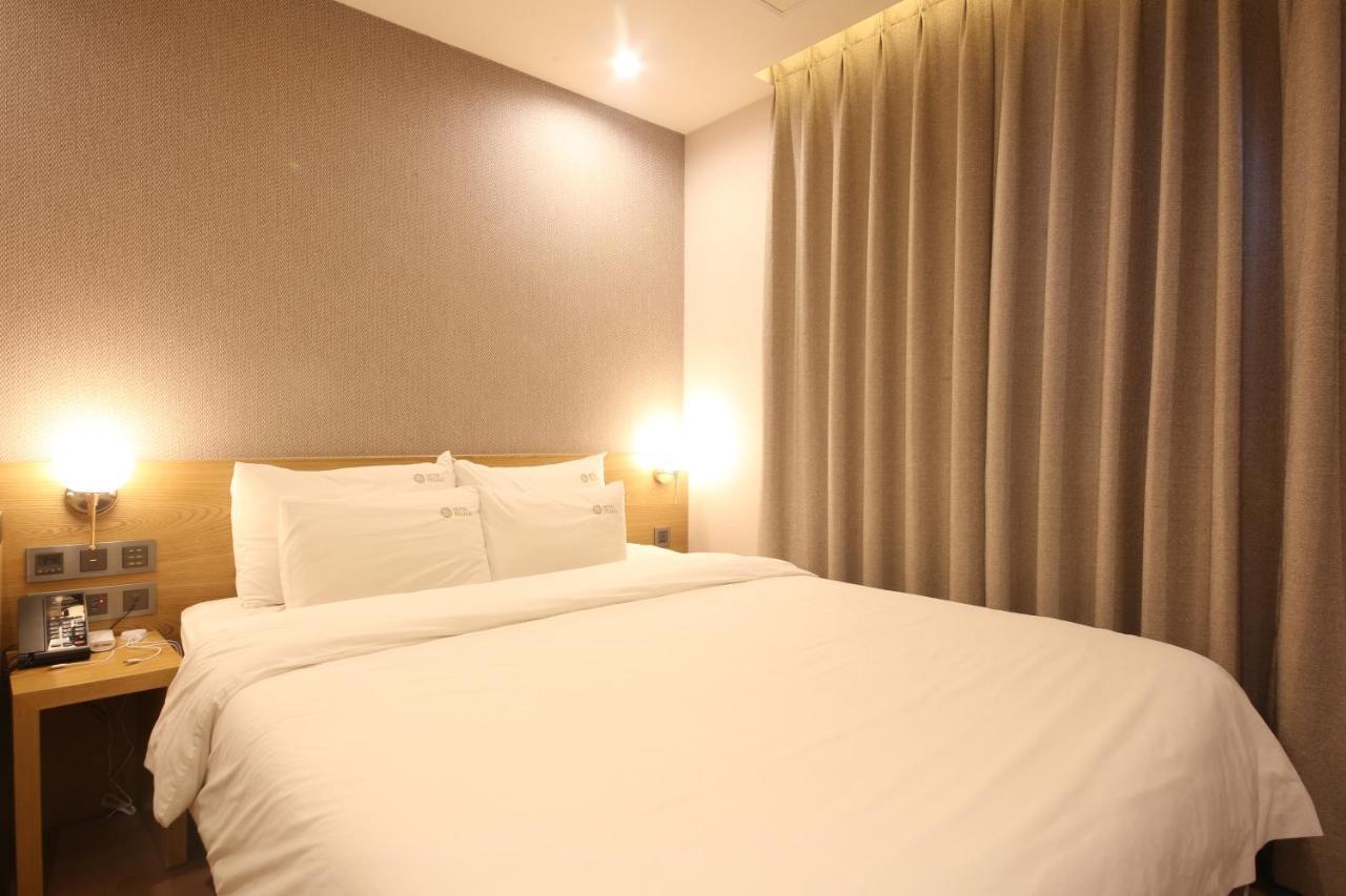 Prima Hotel 3*