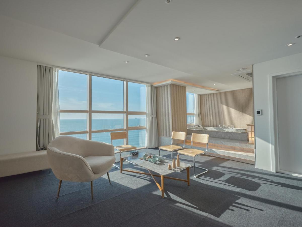 Uh The Haeundae