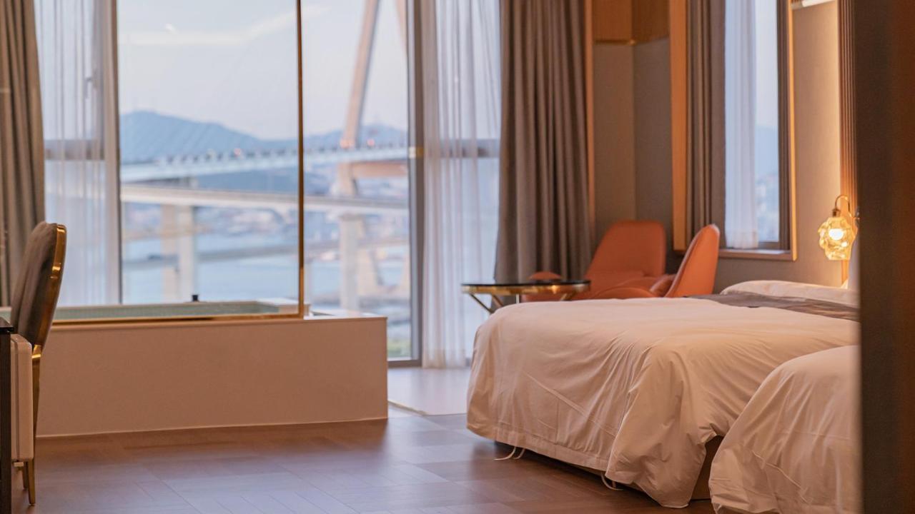 Yeongdo Grandbern Hotel Busan