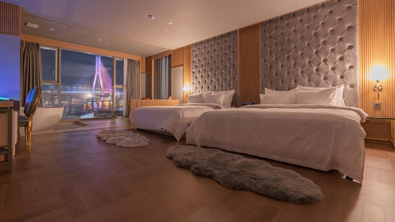 Hotel Yeongdo Grandbern