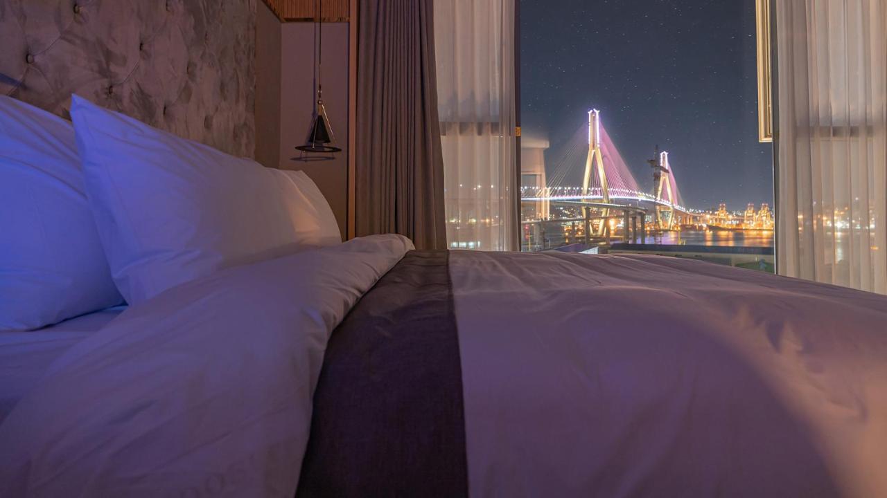 Hotel Yeongdo Grandbern Busan