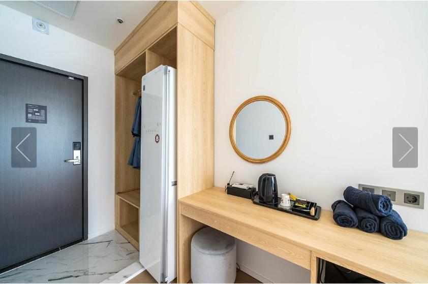 De Homme Hotel 2*