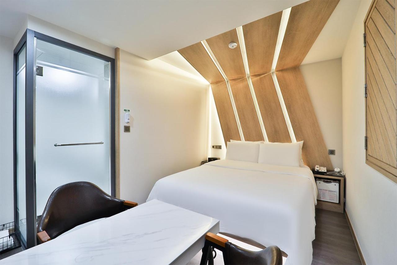 Ytt Hotel 2*