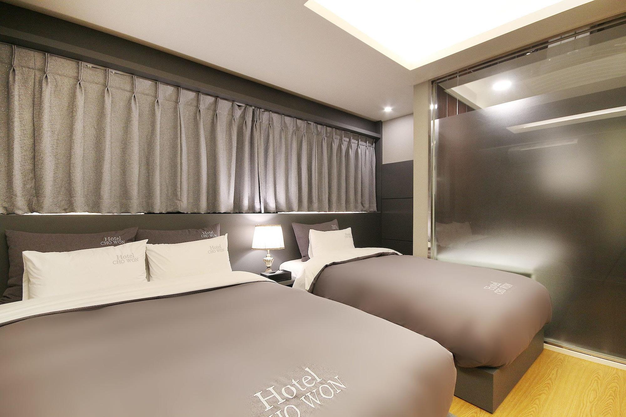 Chowon Hotel