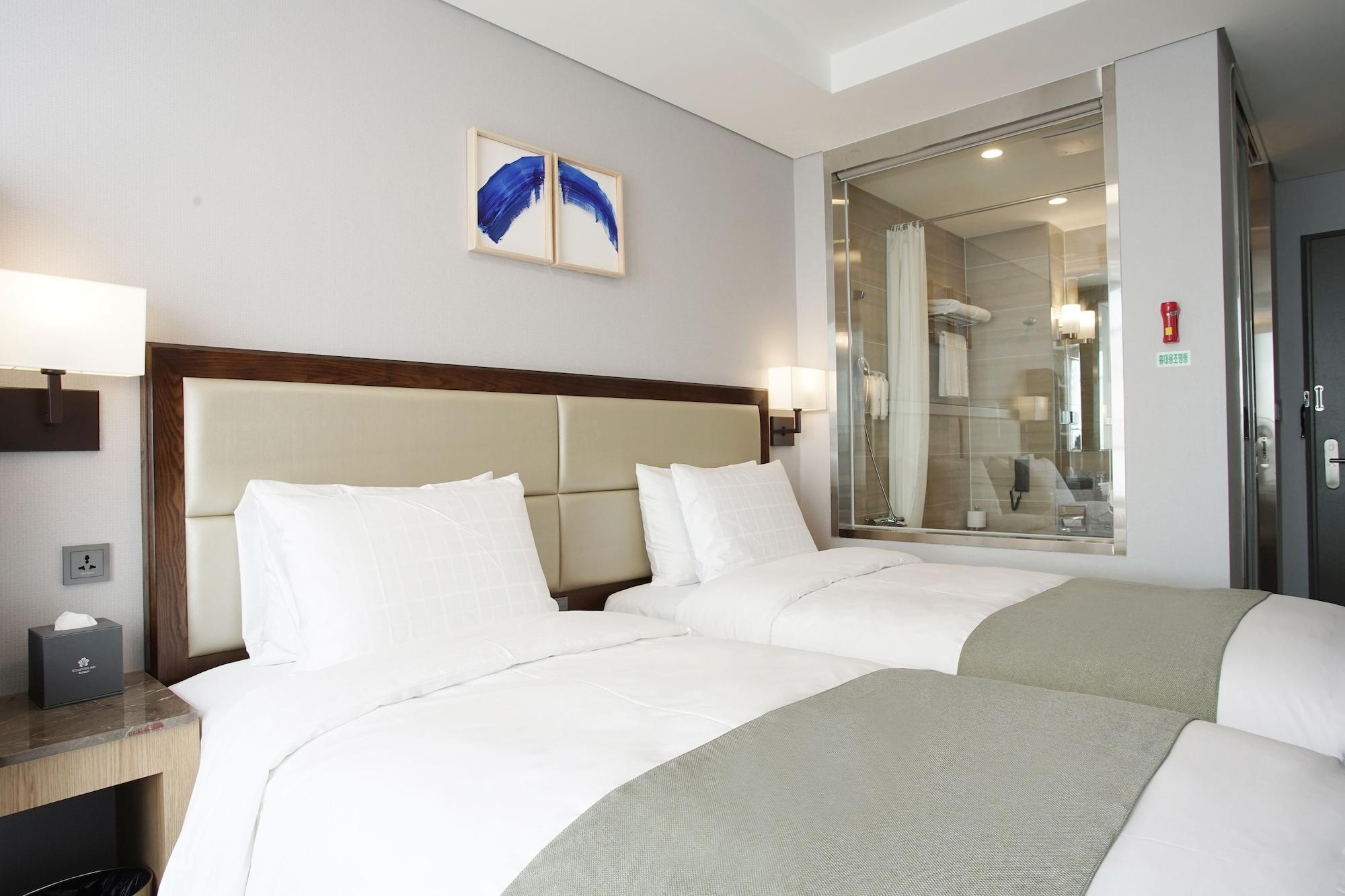 Hotel Stanford