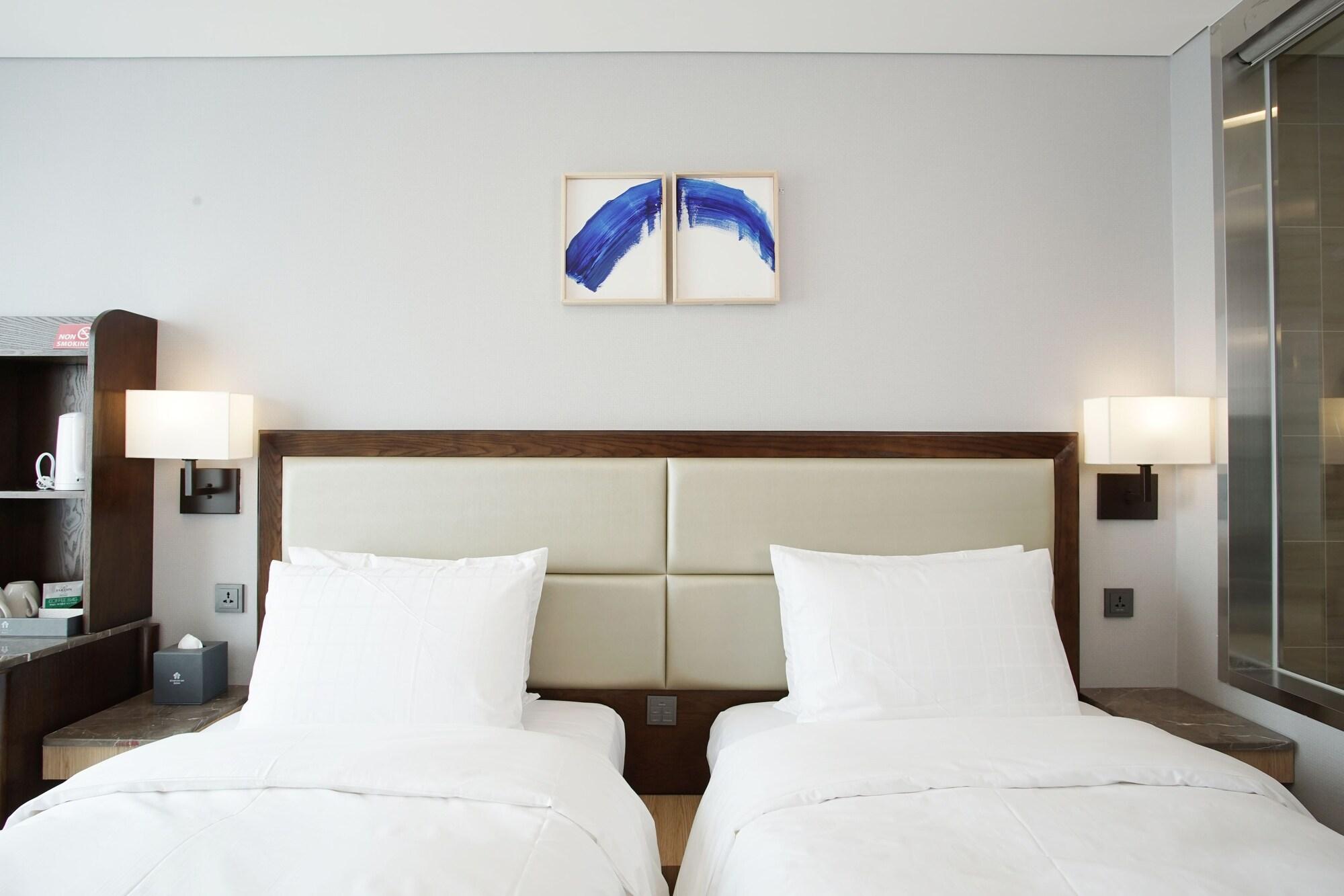 Hotel Stanford 3*