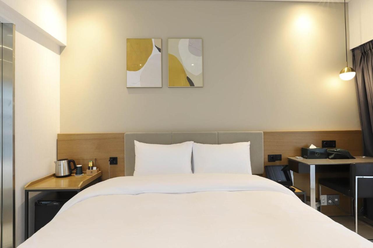 Brown Dot Haeundae Hotel 2*