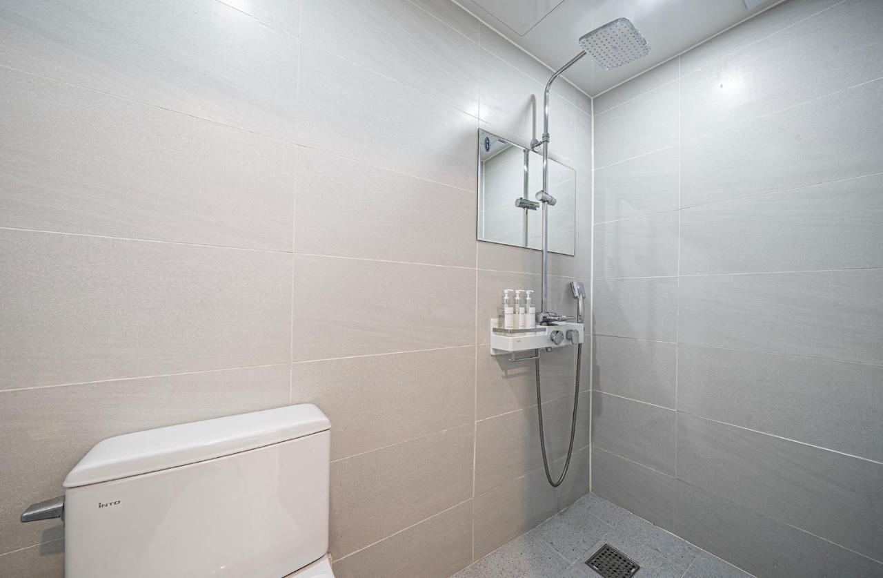 Sloth Hotel Busan Seomyeon