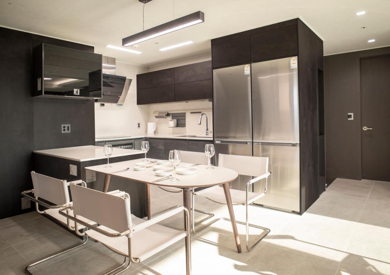 Aparthotel Y Collection By Uh Flat Osiria *