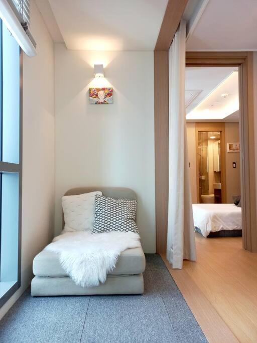 Aparthotel Mansion216, Haeundae Beach'S New Residence Is 2 Minutes Away From Haeundae Station And Offers Luggage Storage Service And Early Check-In, 31St Floor City View