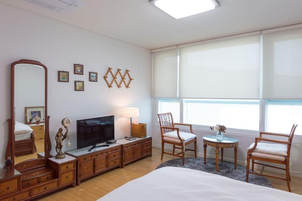 Umi House Apartment Busan