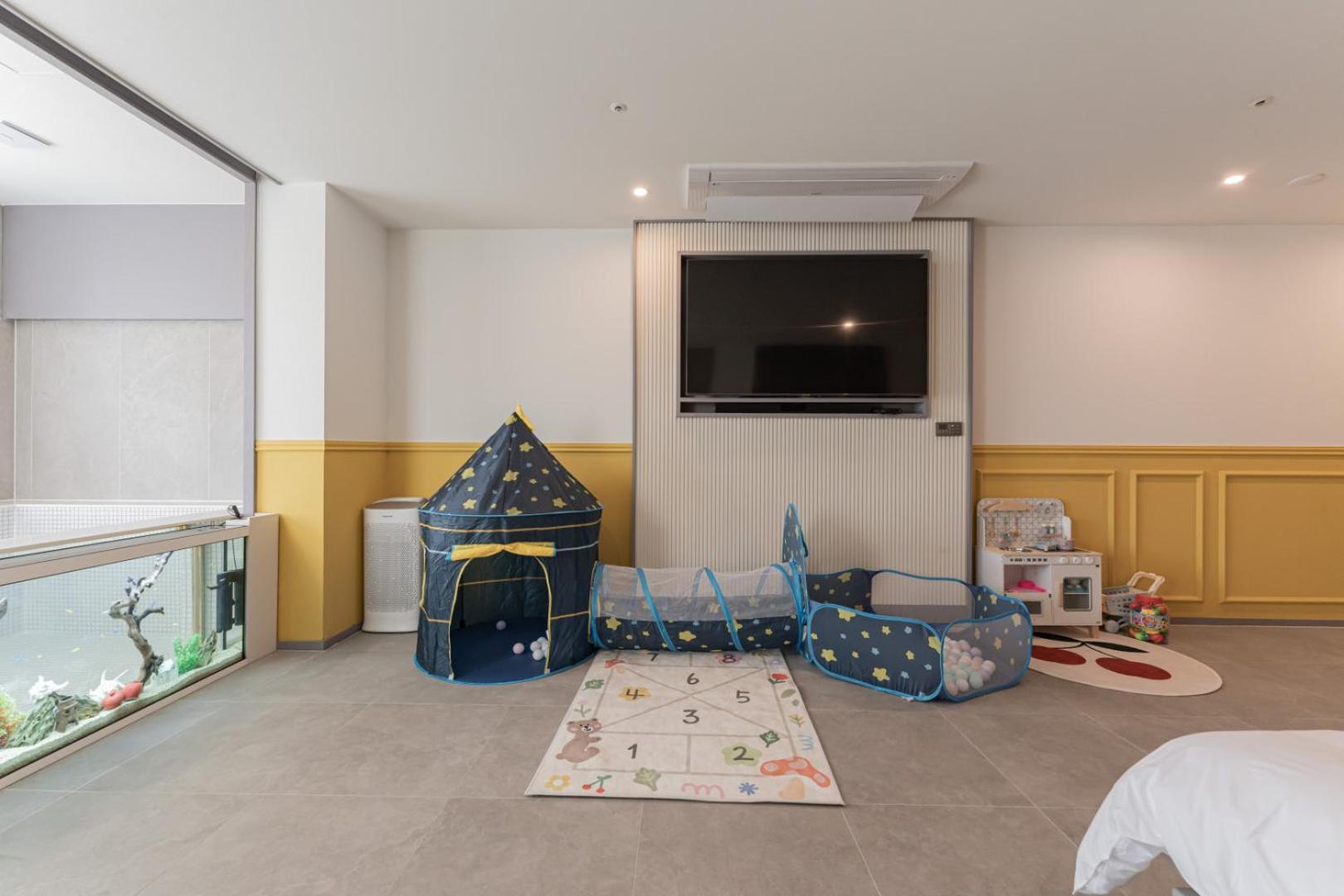 Yeongdo Grandbern Hotel