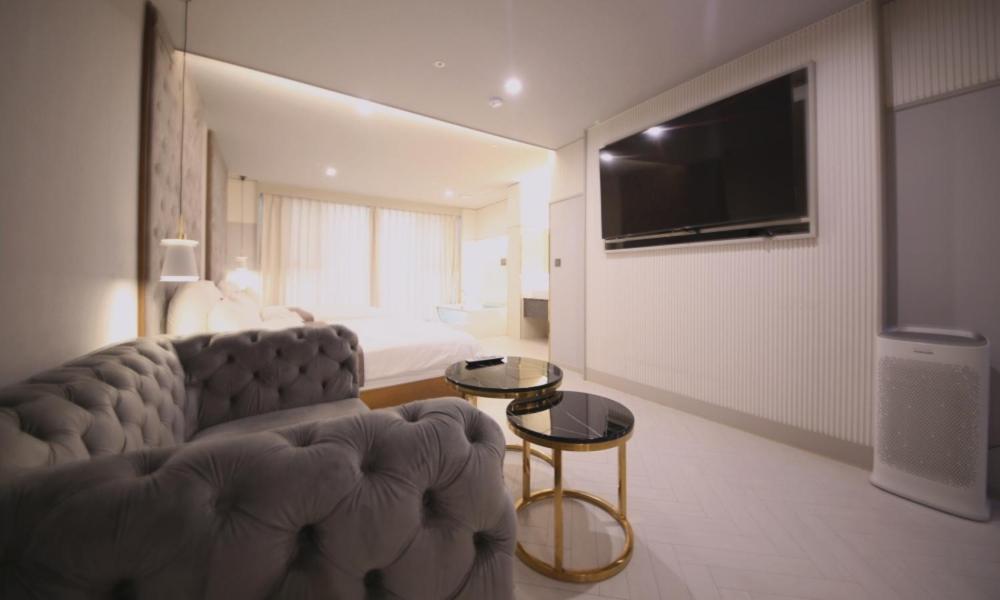 Hotel Yeongdo Grandbern 2*