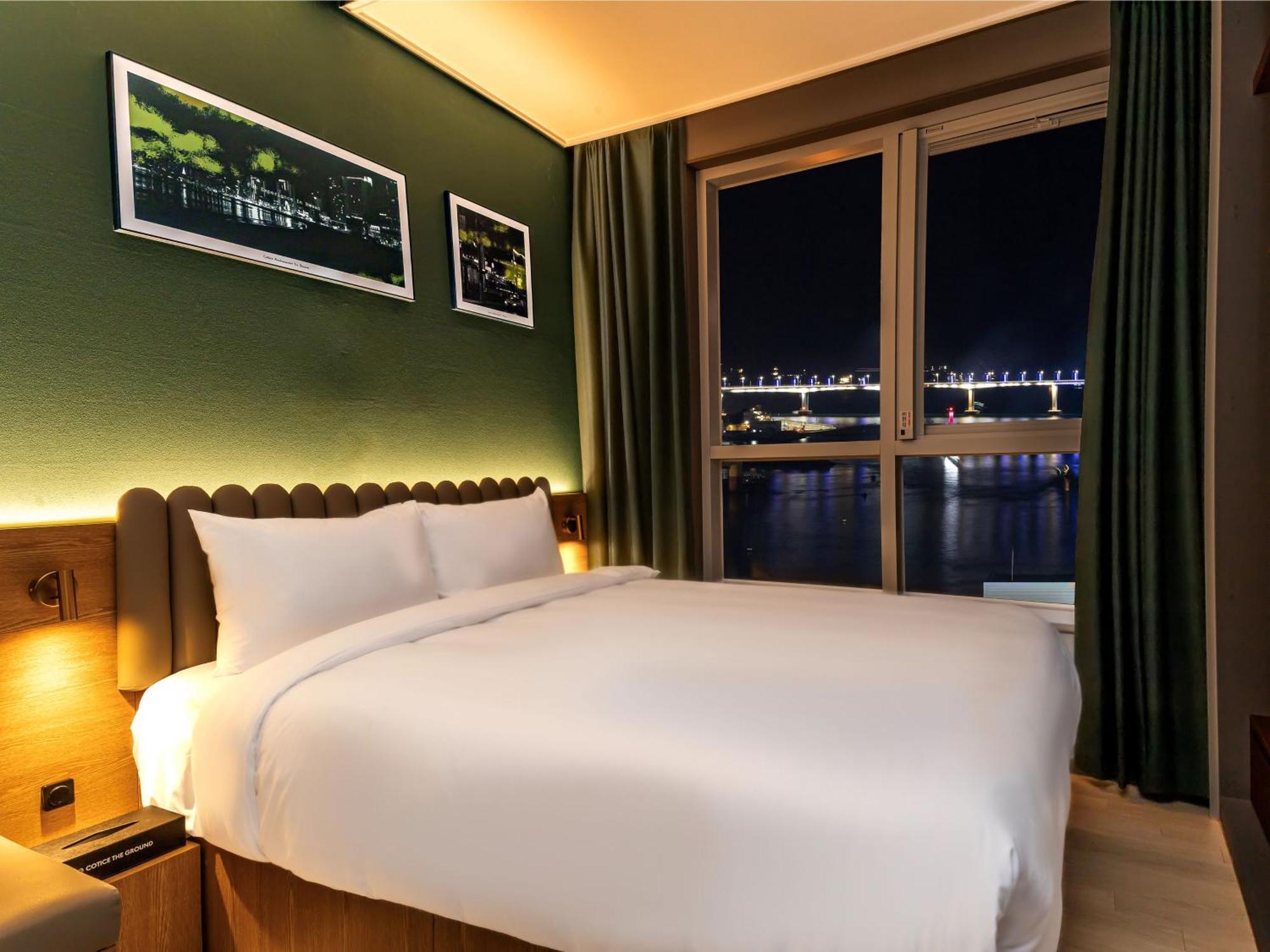 Hotel Nampo Cotice The Ground 3*