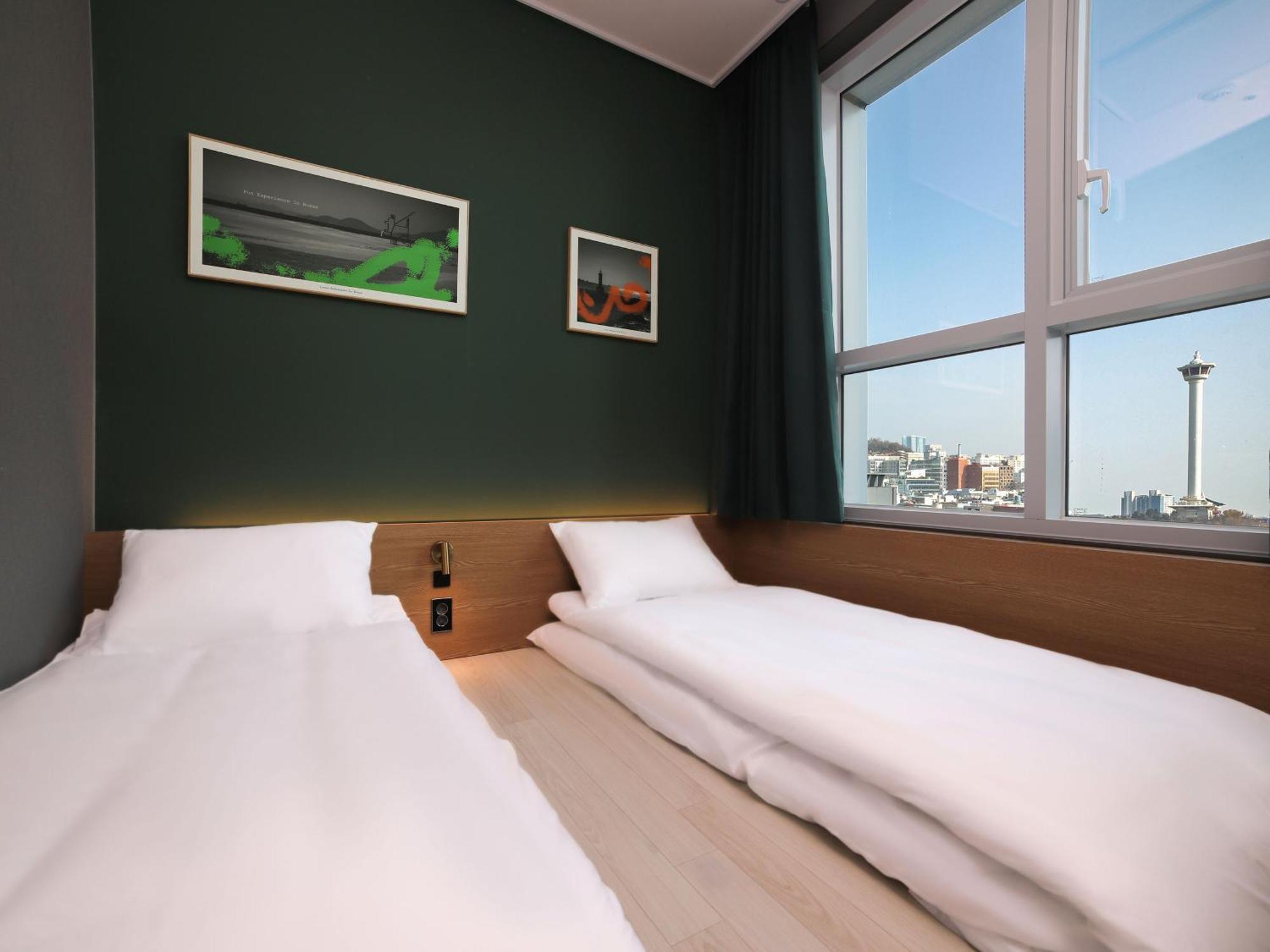 Nampo Cotice The Ground Hotel