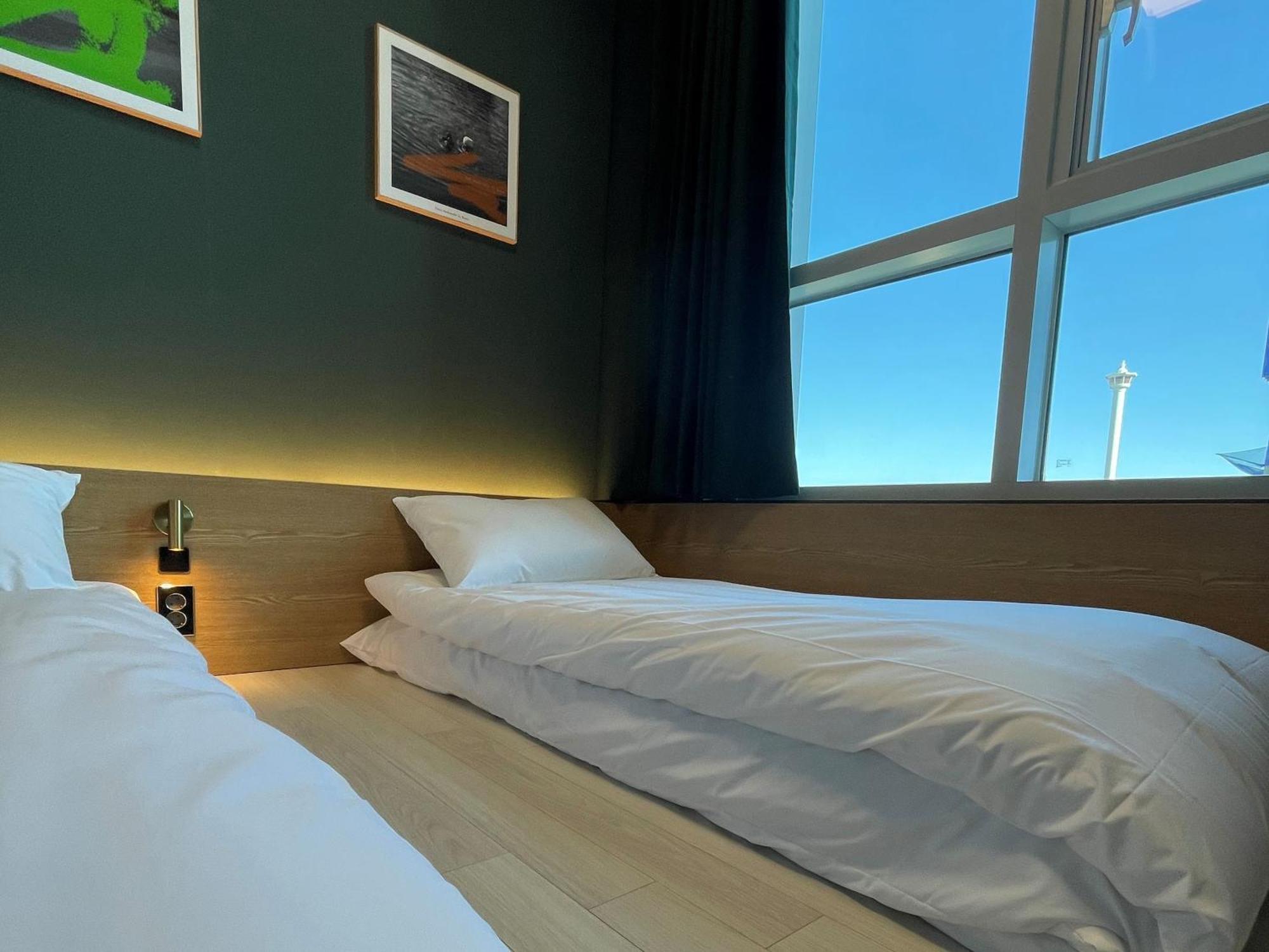 Nampo Cotice The Ground Hotel