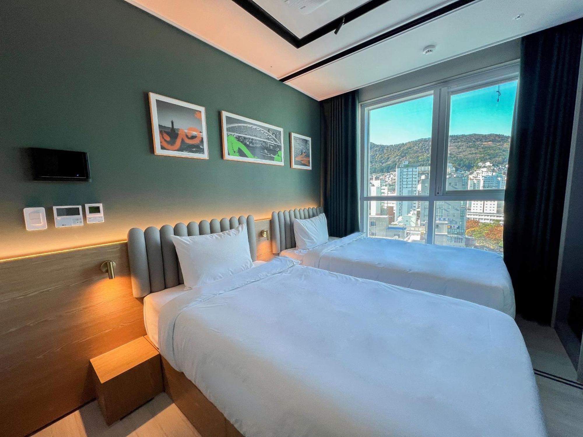 Hotel Nampo Cotice The Ground Busan