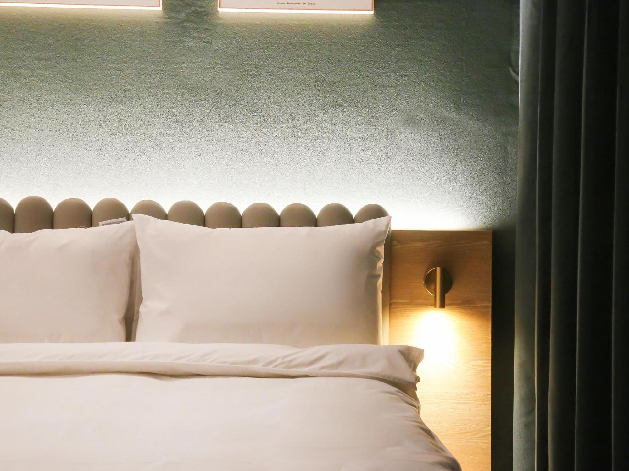 Nampo Cotice The Ground Hotel