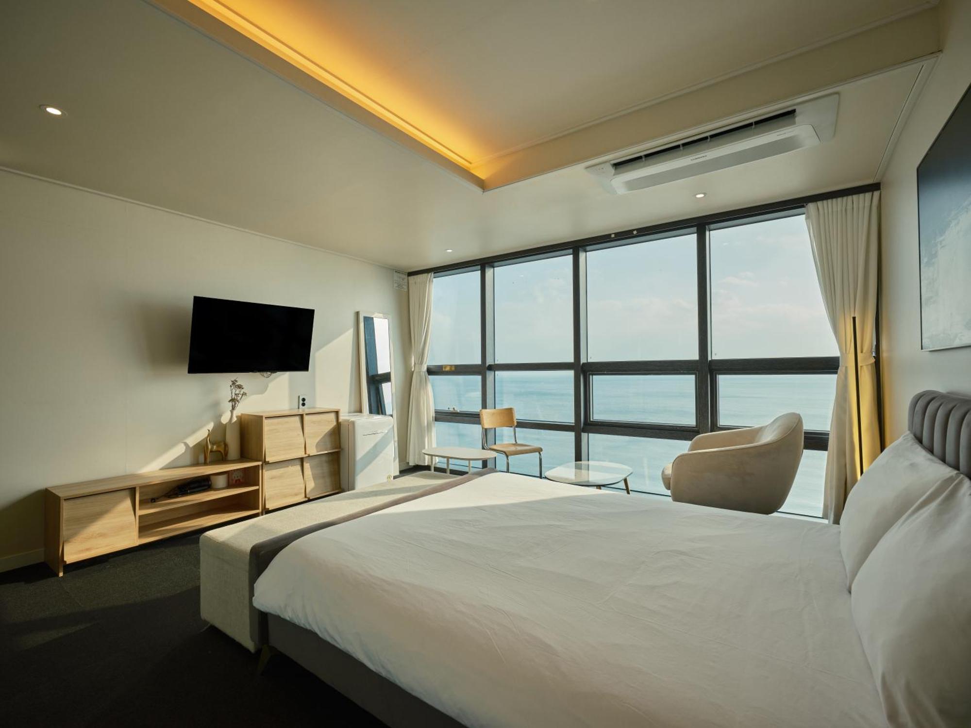 Hotel Uh The Haeundae 3*