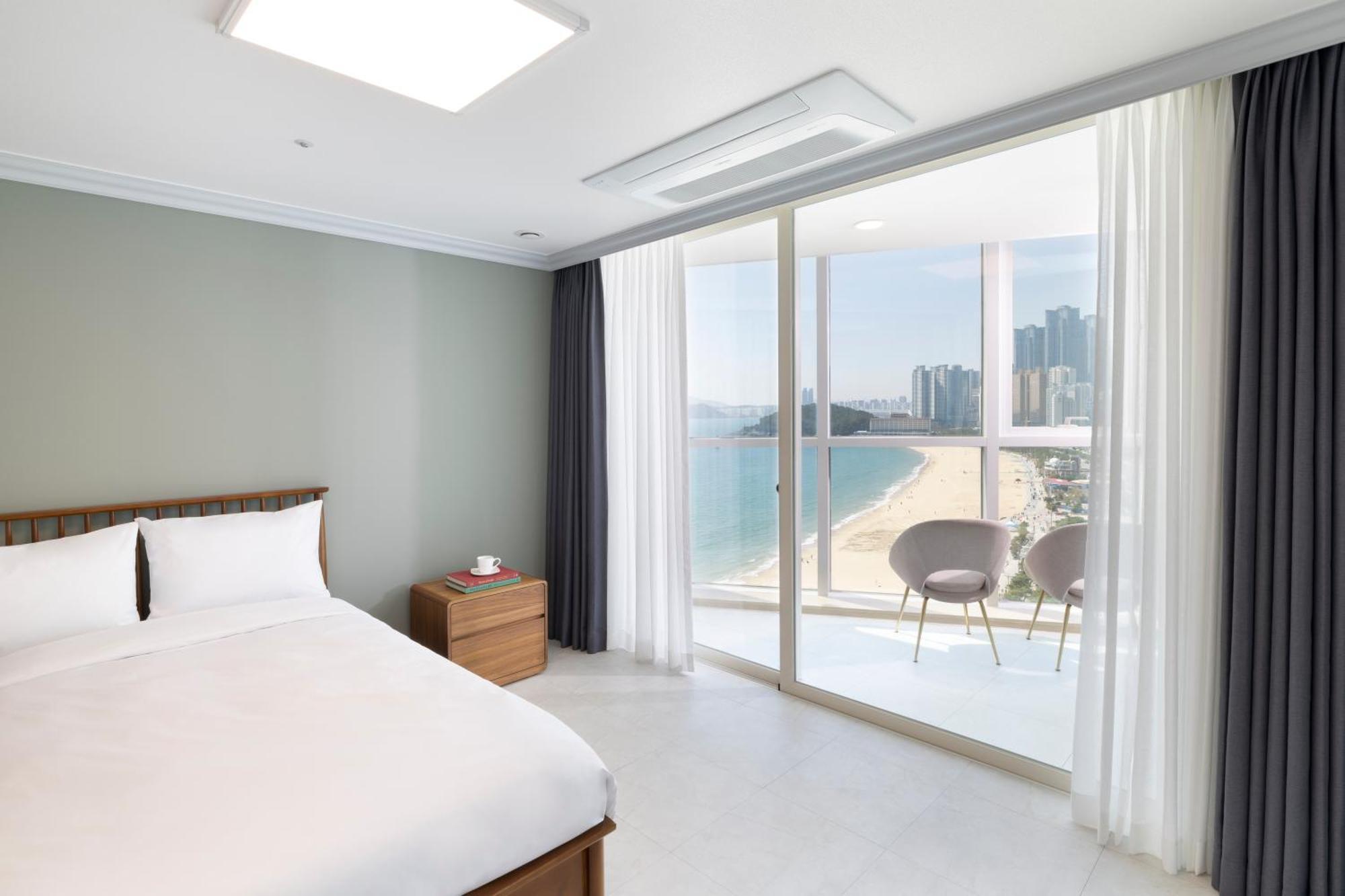 Pale De Cz Busan