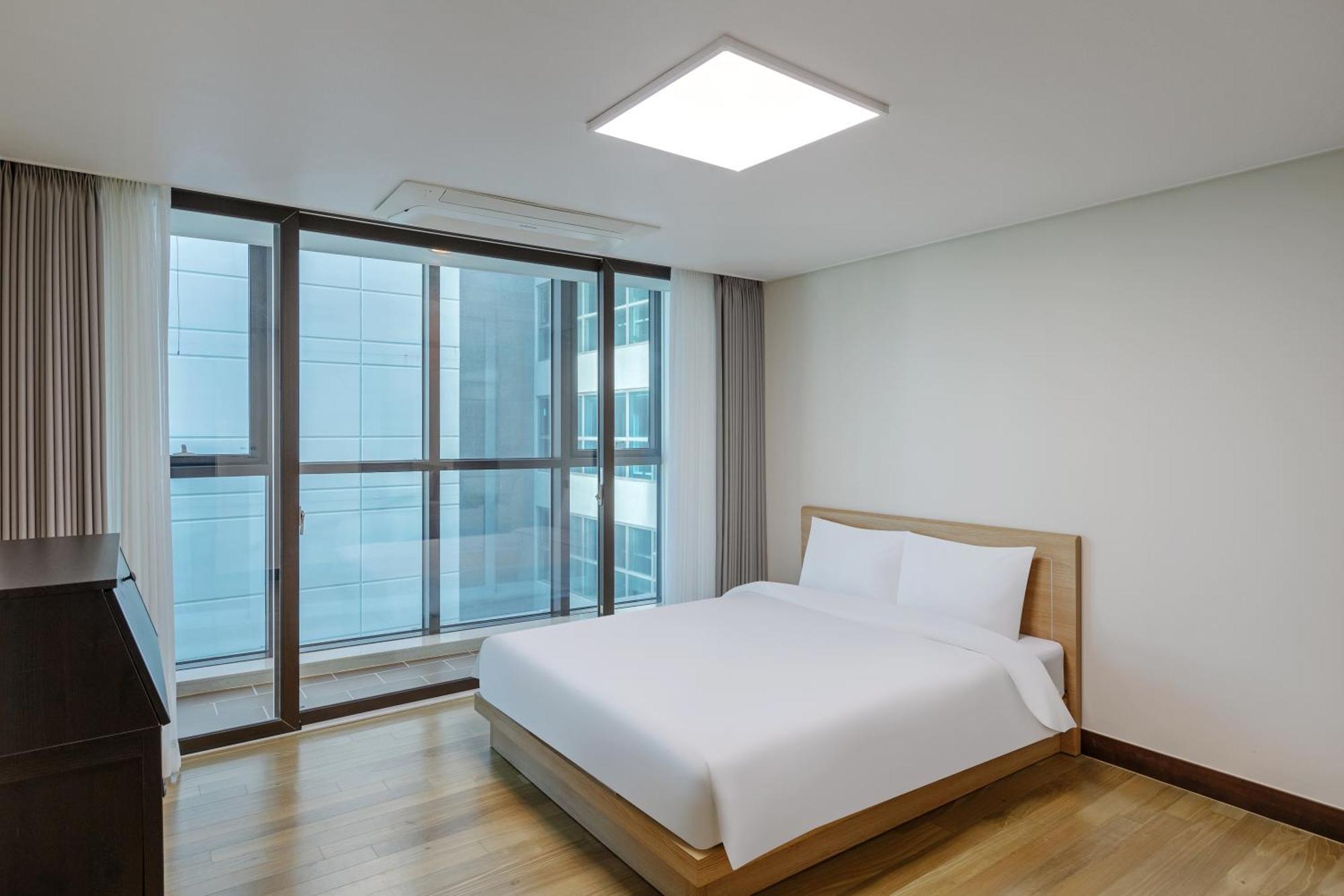 Pale De Cz Busan