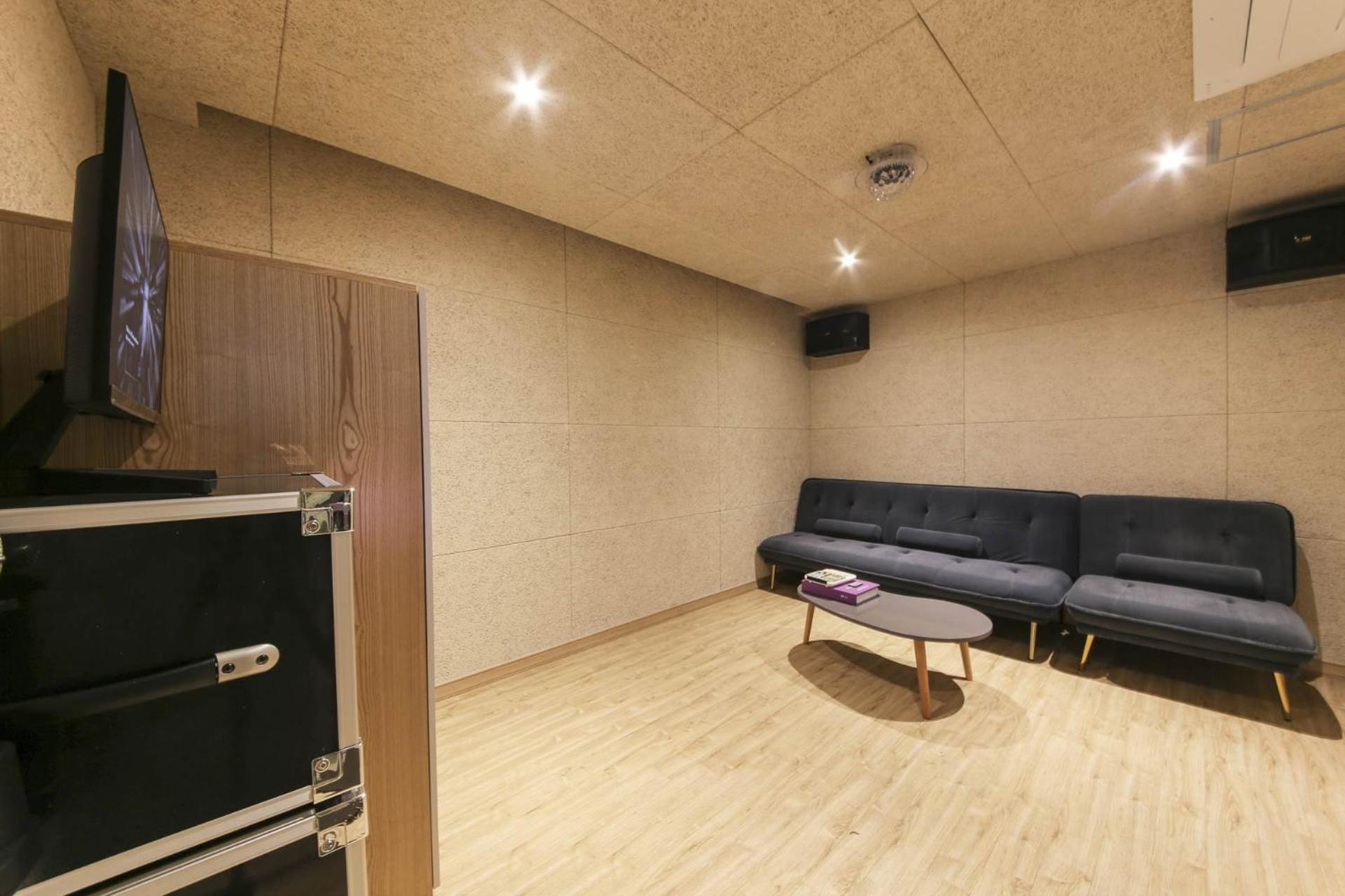 Hound Sasang Branch Hotel Busan