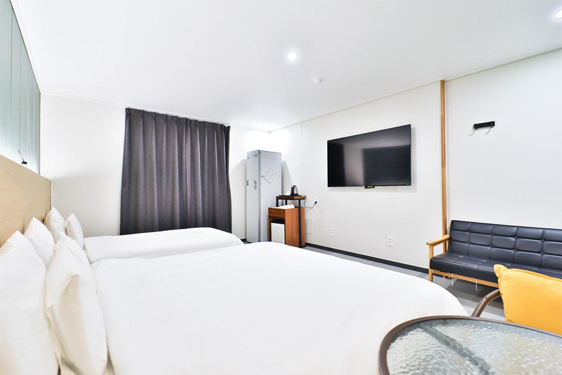 Calm Rest Sasang Motel