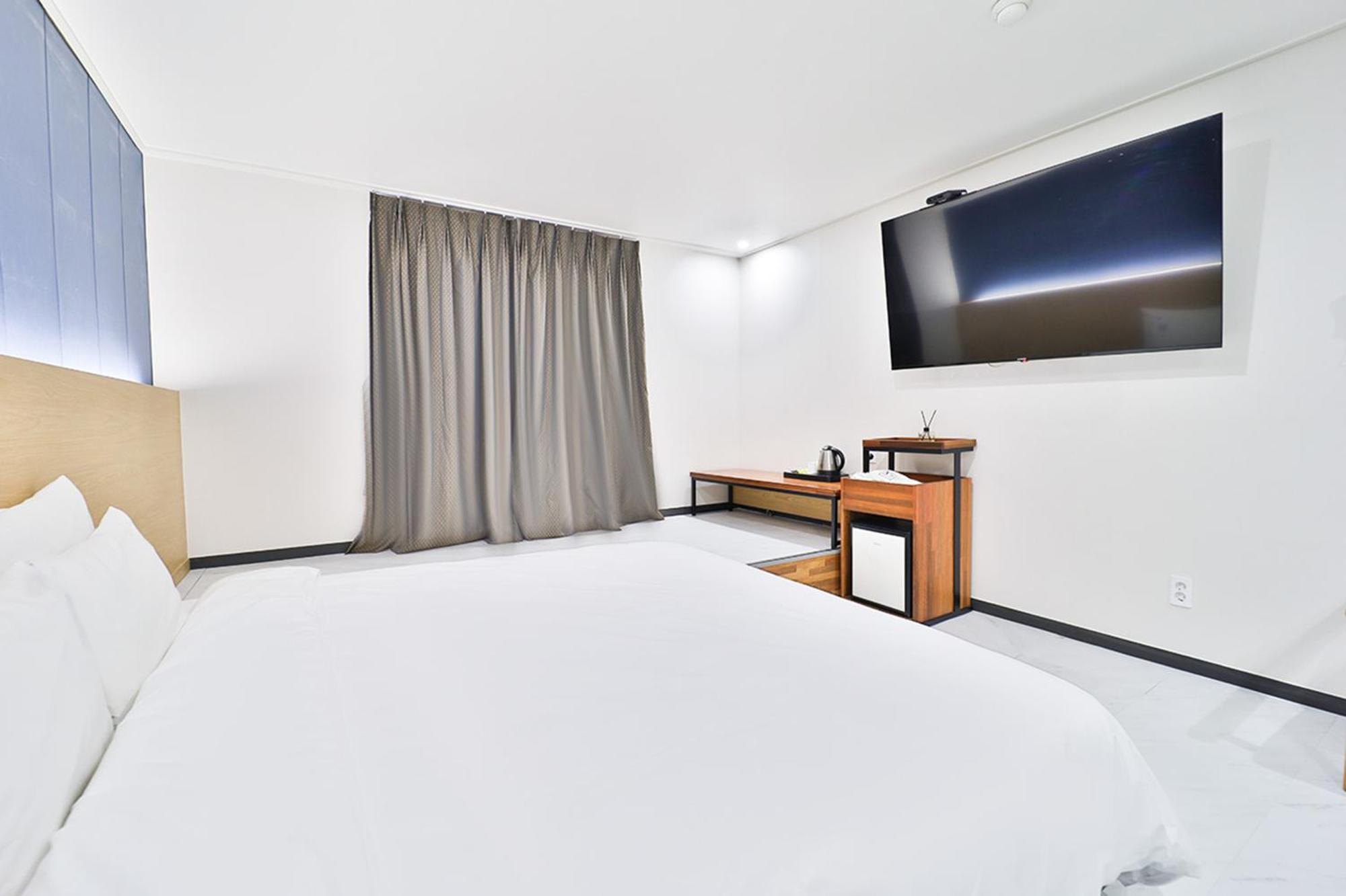 Calm Rest Sasang Motel 2*