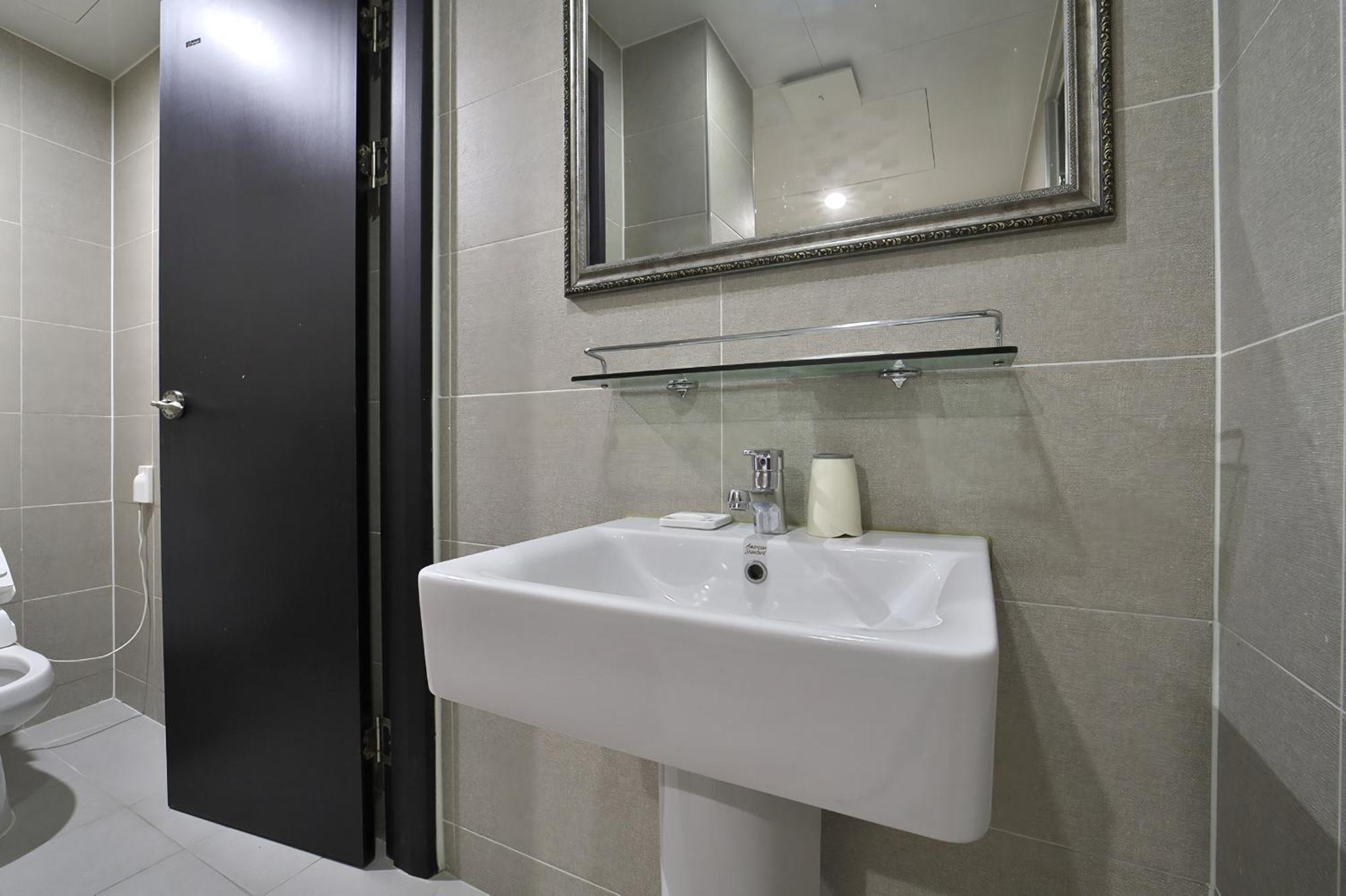 Hotel Platinum Nampo 2*