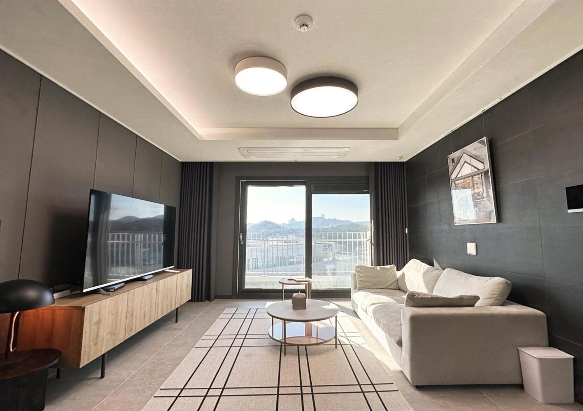 Y Collection By Uh Flat Osiria Aparthotel *