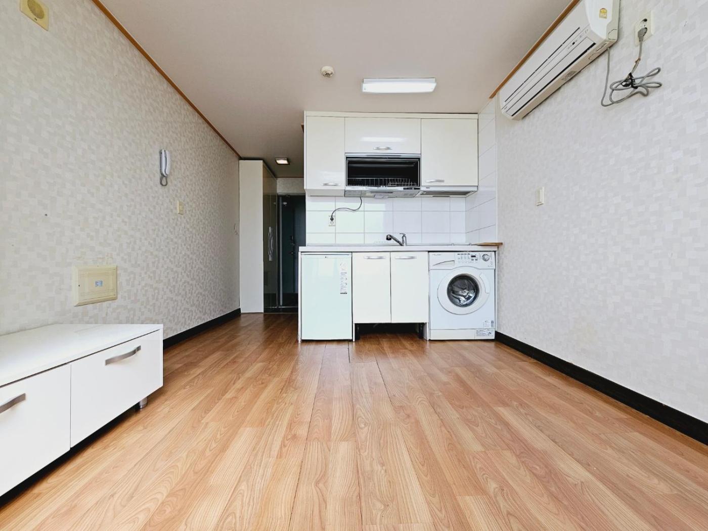 D&d Pinevill Apartment