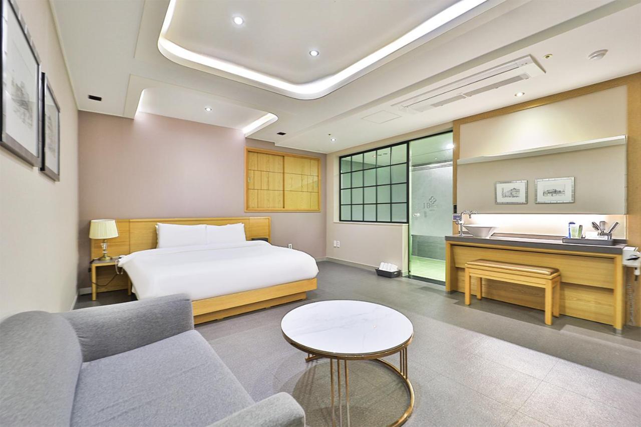 Seomyeon Ib Hotel