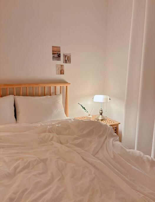 3 Bed With Queen Bed