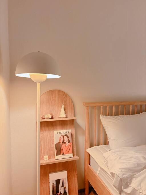 3 Bed With Queen Bed * Busan