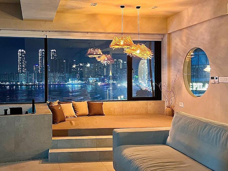 Paradise On Earth * Busan
