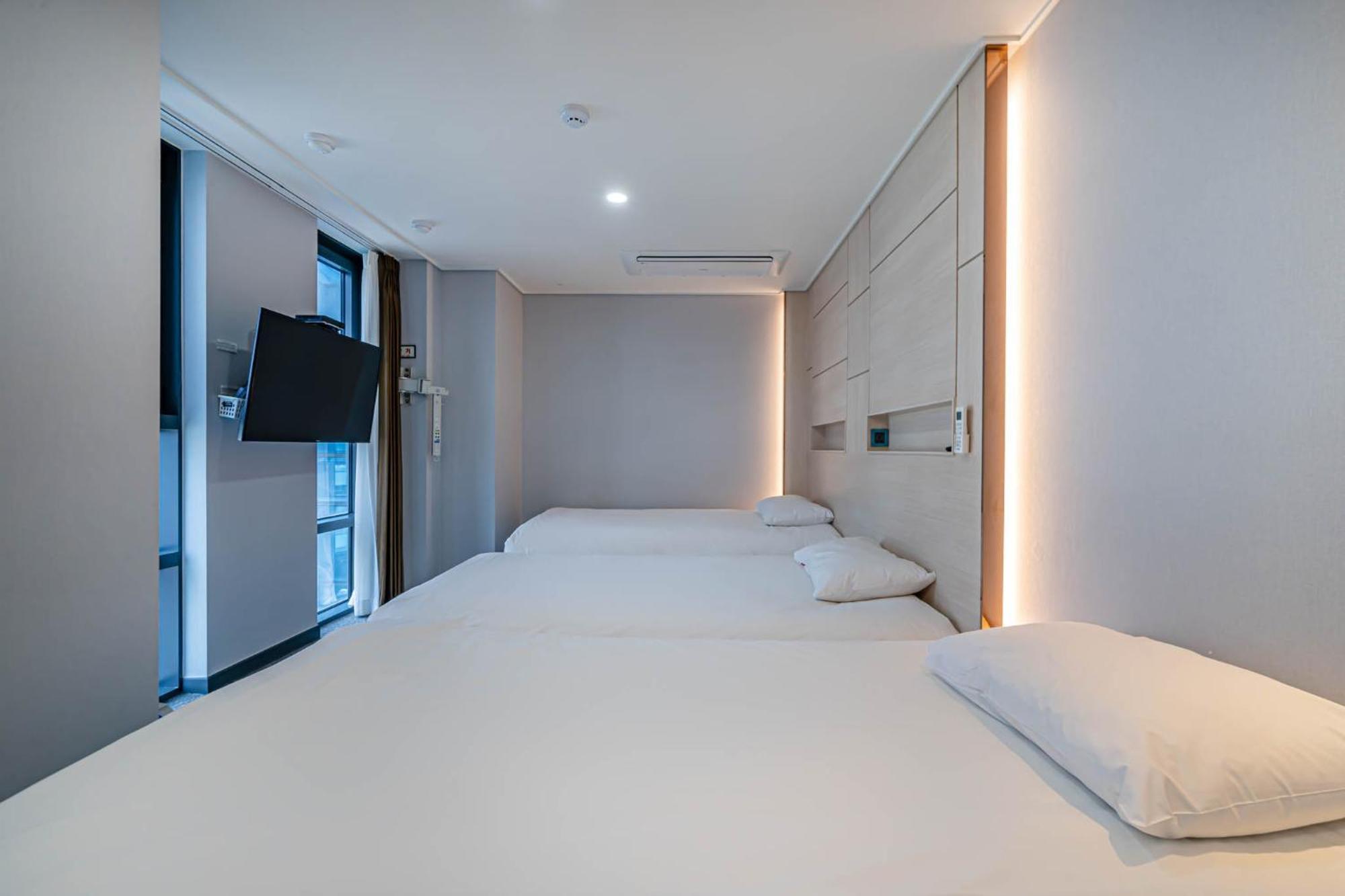 Griffinbay Hotel 3*