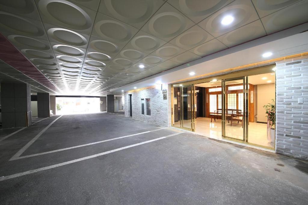 Leesundeok Khách sạn Busan