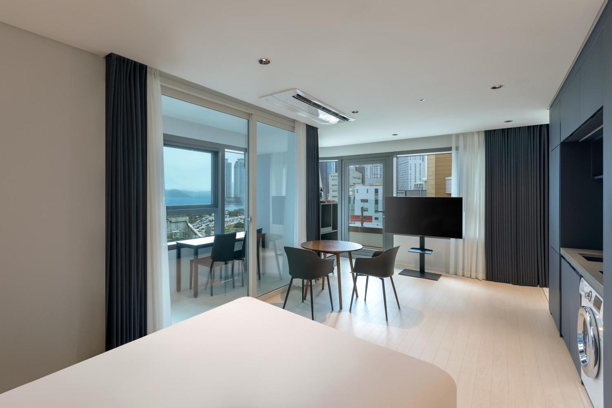 Hotel Newcz Haeundae *